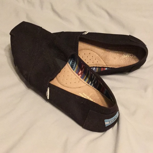 Toms Shoes - Toms